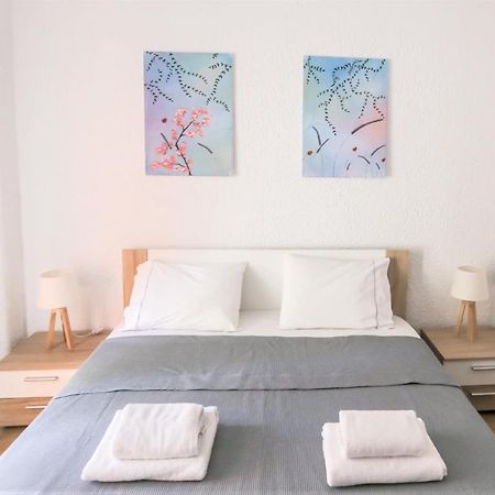 Beachfront Deluxe Apt. Πευκοχώρι Εξωτερικό φωτογραφία