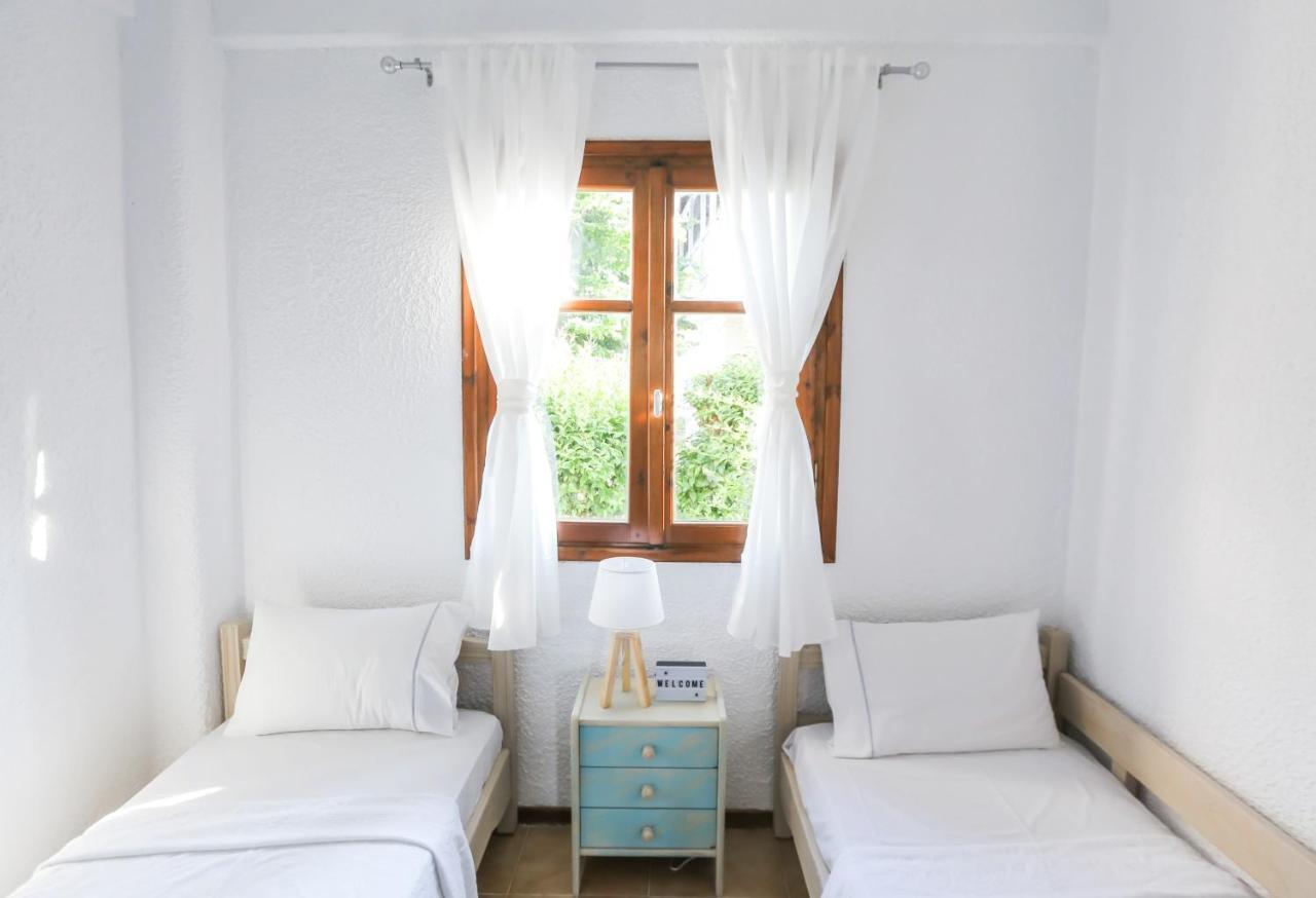 Beachfront Deluxe Apt. Πευκοχώρι Εξωτερικό φωτογραφία