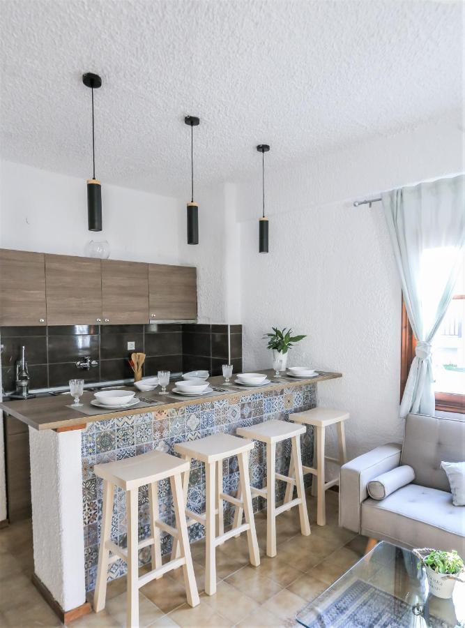 Beachfront Deluxe Apt. Πευκοχώρι Εξωτερικό φωτογραφία