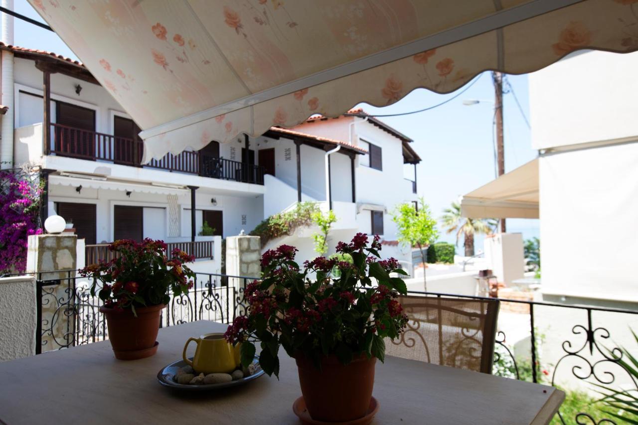 Beachfront Deluxe Apt. Πευκοχώρι Εξωτερικό φωτογραφία